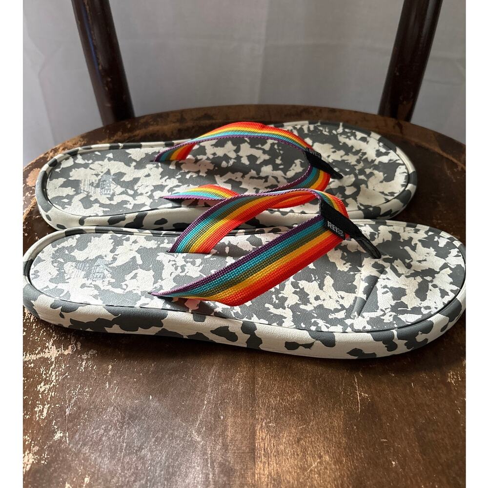 REI Coop Rainbow Pride Stripe Camo Flip Flop Sandals M12 W13 Unisex